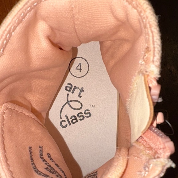 Art Class Pink and Peach Kids High-Top Sneakers - Picture 5 of 6